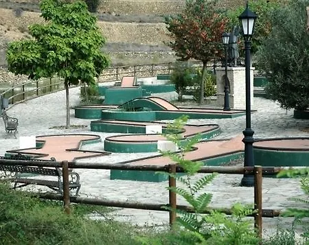 Nuri De Rei A Y B